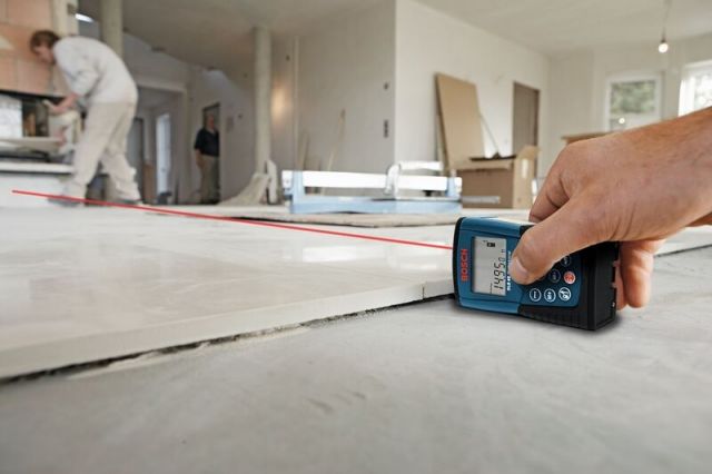Лазерный дальномер Bosch DLE 40_2