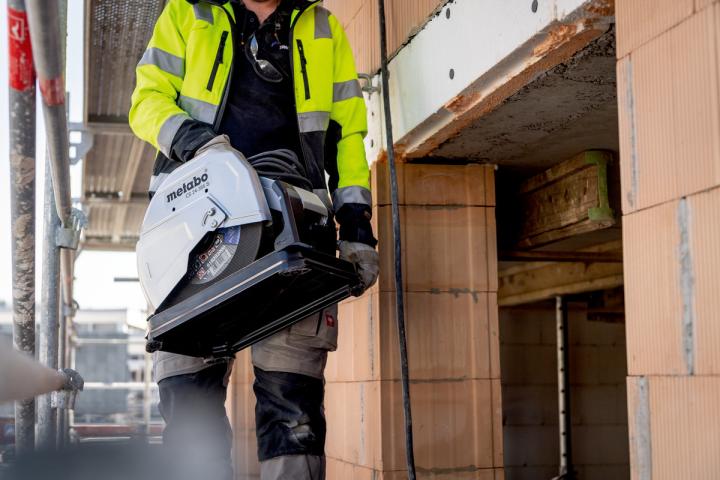 Монтажна пила Metabo CS 22-355_3