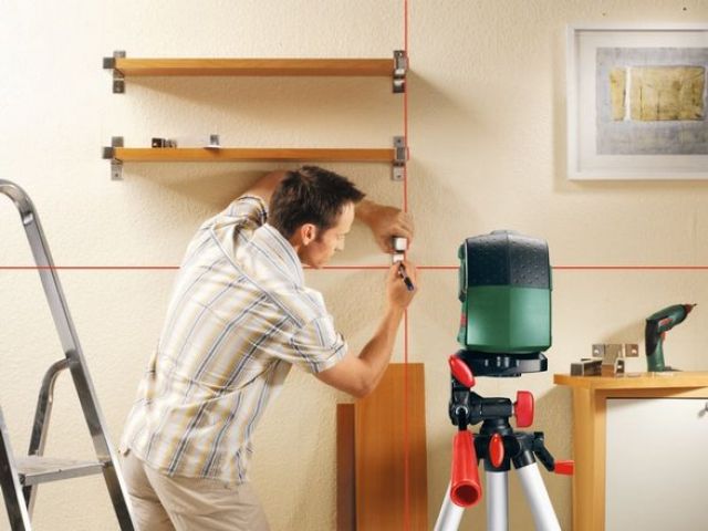 Лазерный нивелир Bosch PCL 10_3