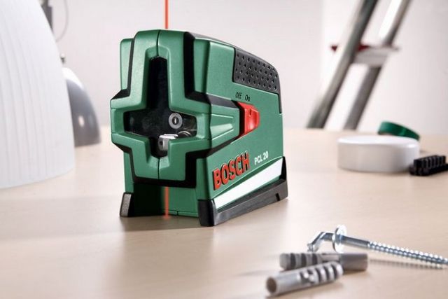 Лазерный нивелир Bosch PCL 20_3