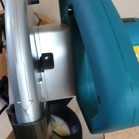 Торцювальна пила Makita MLS100N_2