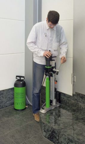 Установка алмазного бурения Eibenstock DBE 60 V_1