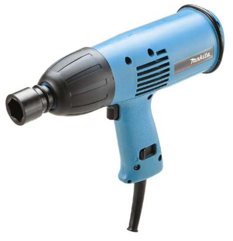 Ударный гайковерт Makita 6905H_0