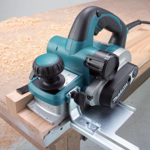 Рубанок Makita KP 0810С_1
