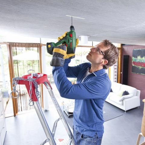 Аккумуляторный перфоратор Bosch UNEO Maxx_1