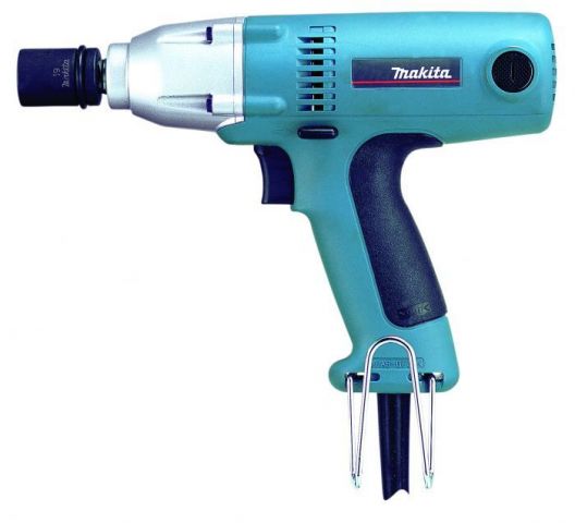 Ударный гайковерт Makita 6953_0