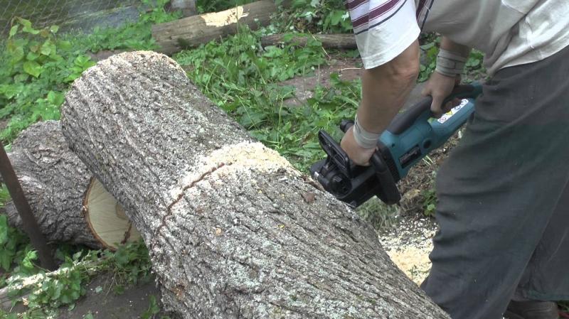 Ланцюгова пила Makita UC4051A_3