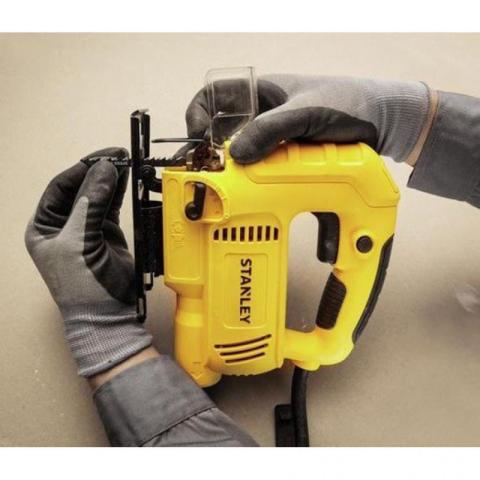 Лобзик Stanley SJ60_1