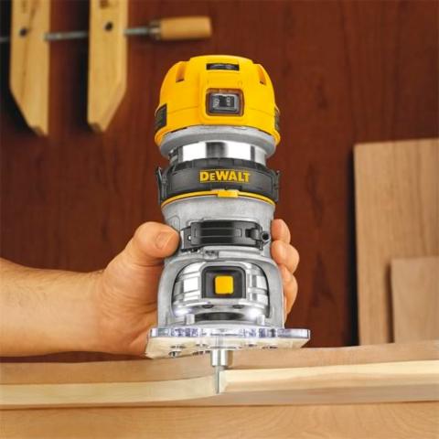 Фрезер DeWalt D26204K_2