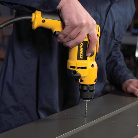 Дриль DeWalt DWD112S_1