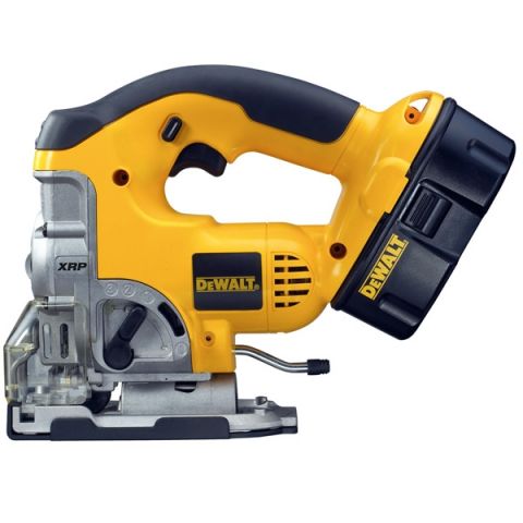 Аккумуляторный лобзик DeWalt DC330KB_0