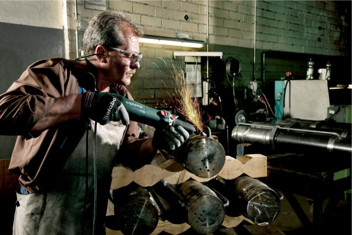 Пряма шліфмашина Metabo GE 710 Plus_1