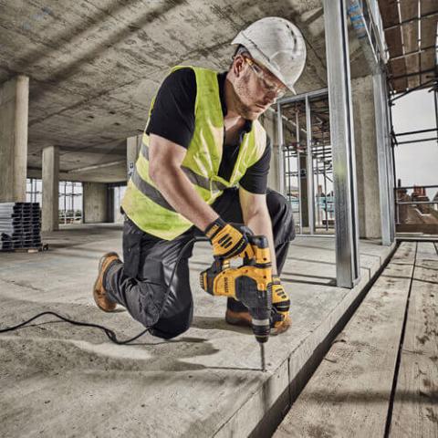 Перфоратор DeWalt D25333K_2