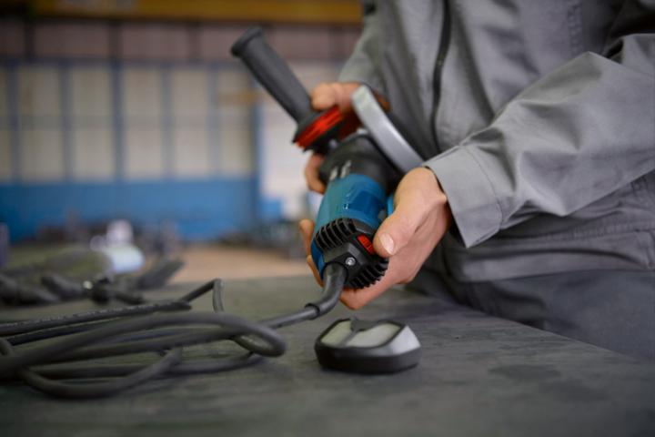 Болгарка Bosch GWS 17-125S_5