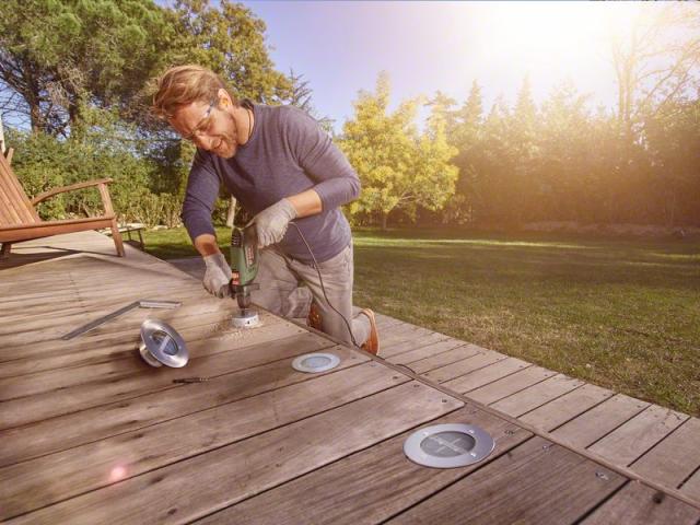 Дриль ударний Bosch UniversalImpact 700_1
