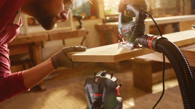 Пилосос Bosch UniversalVac 15_2