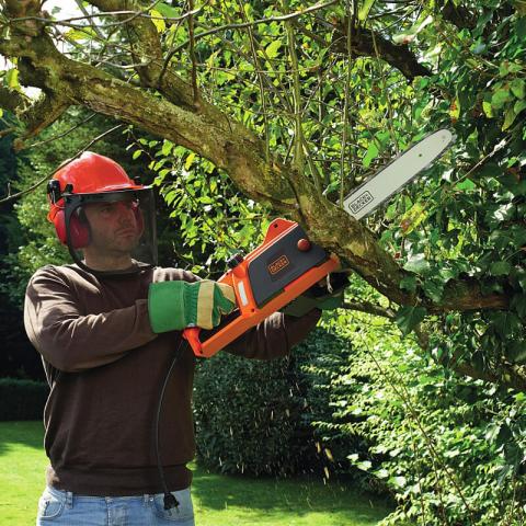 Ланцюгова пила Black&Decker CS 1840_1