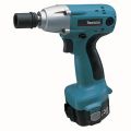 Аккумуляторный ударный гайковерт Makita 6918FDWDE